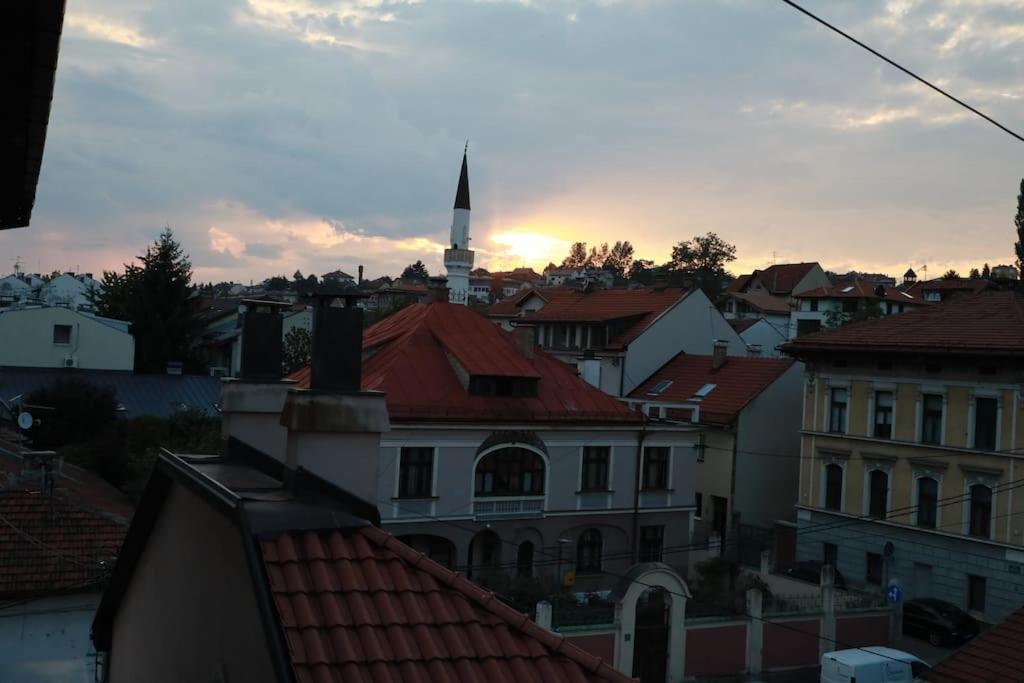 Luxury Apartment Emas Old Town Sarajevo Dream View Экстерьер фото